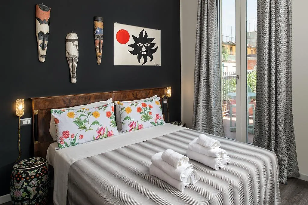 L'8 Boutique Design Apartments Bologna Italy