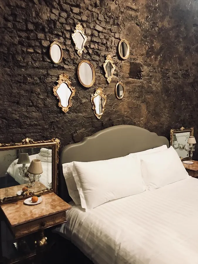 L'8 Boutique Design Apartments Bologna 0*,  Italy